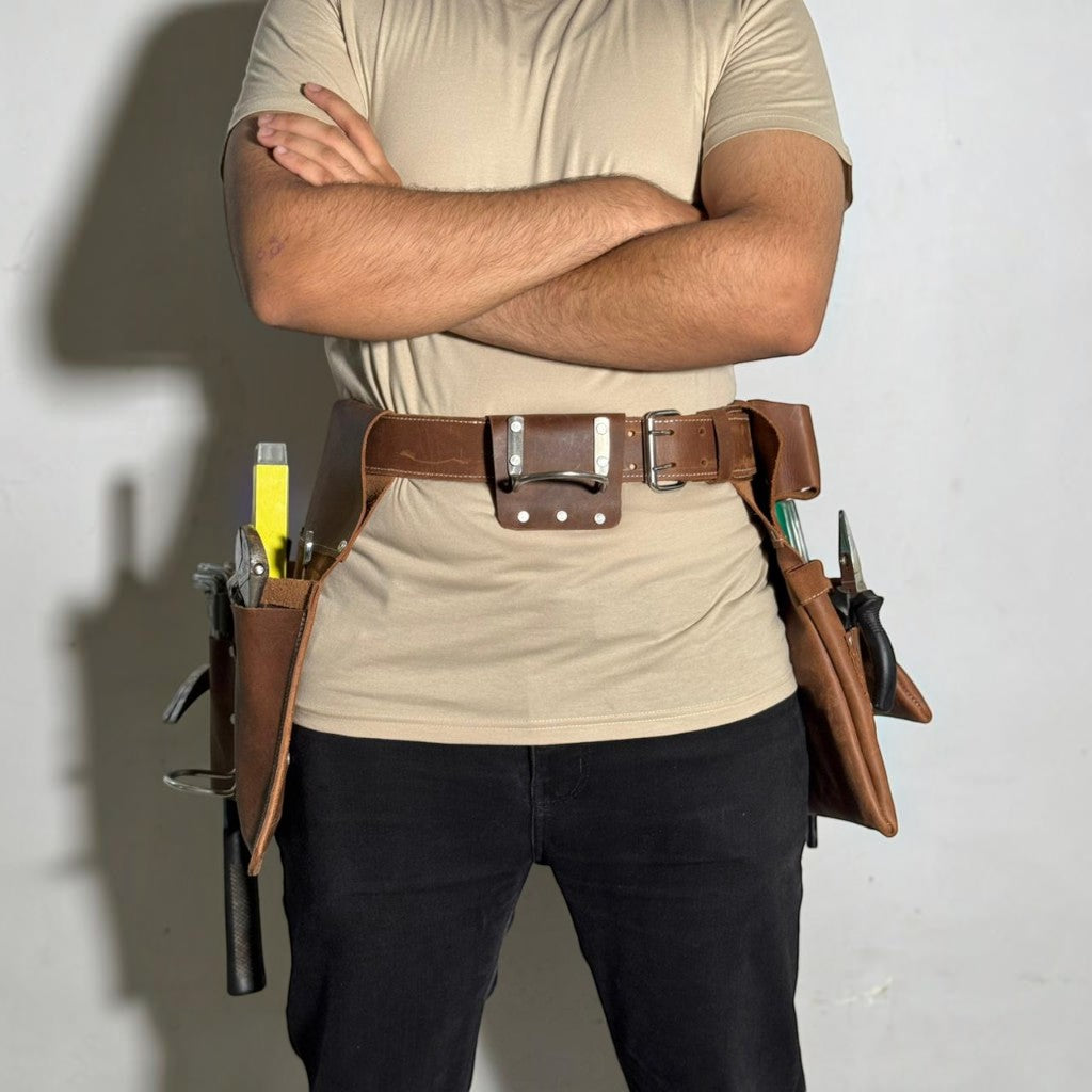 Adjustable leather tool belt for remodeling projects